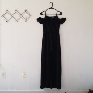 Black off-shoulder Maxi Dress